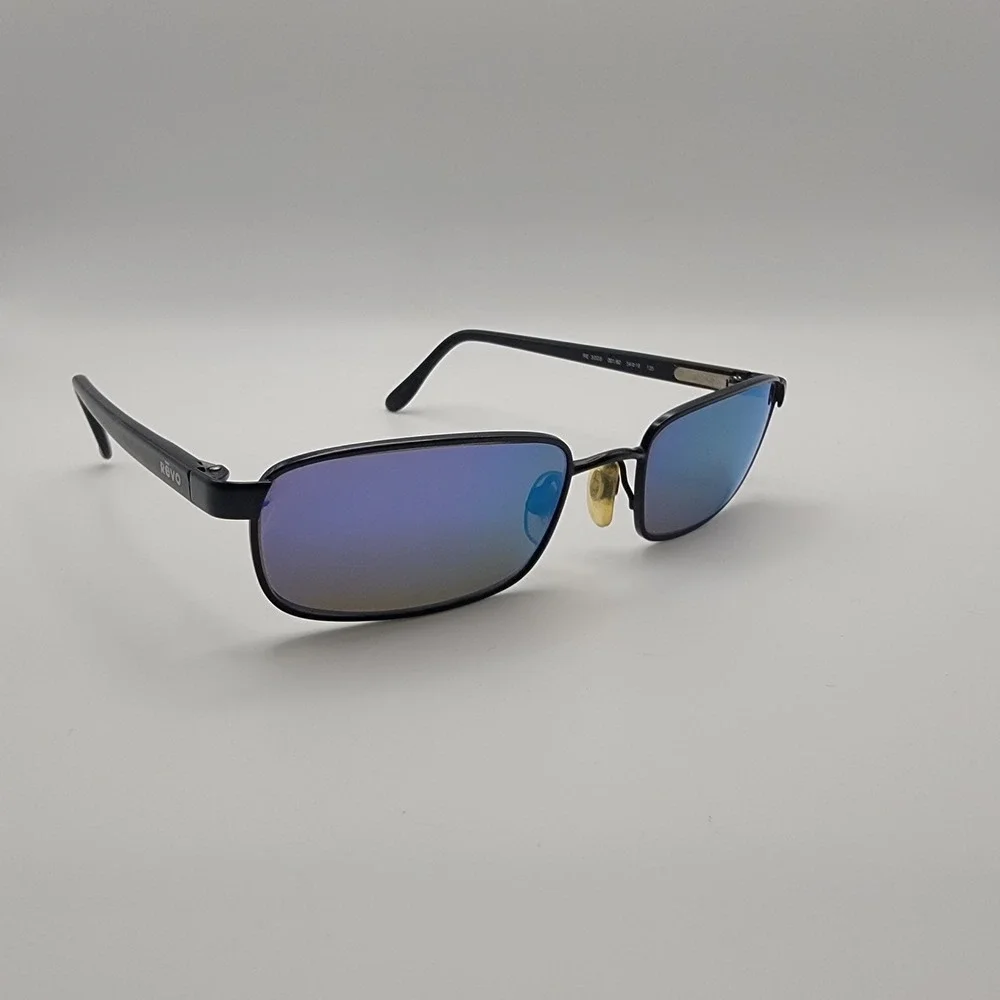 Revo RE 3005 001/62 Sunglasses Mens Black Blue Polarized Rectangular Metal Italy